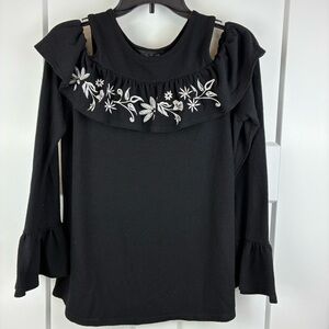 August Silk Women's Black Top Cutout Shoulders White Floral Embroidery Size S e